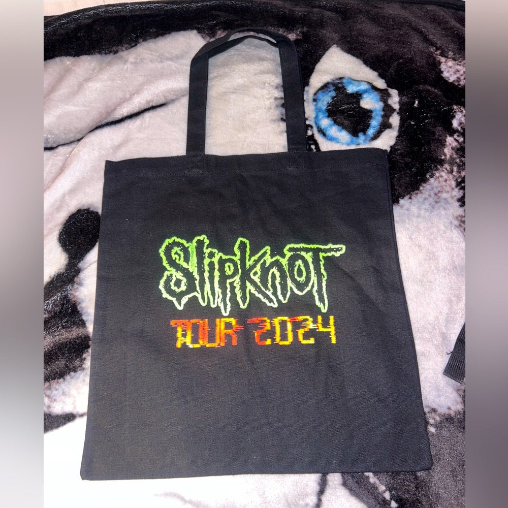 Black SLIPKNOT tote bag from 2024 Tour!